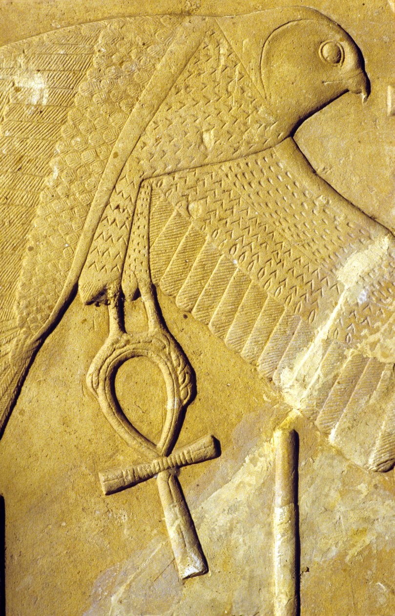 Starożytny Egipt, Malowidło ścienne/rzeźba, Sokół Horusa niosący Ankh, symbol życia, Świątynia Karnak, Luksor (zdjęcie) autorstwa School Egyptian