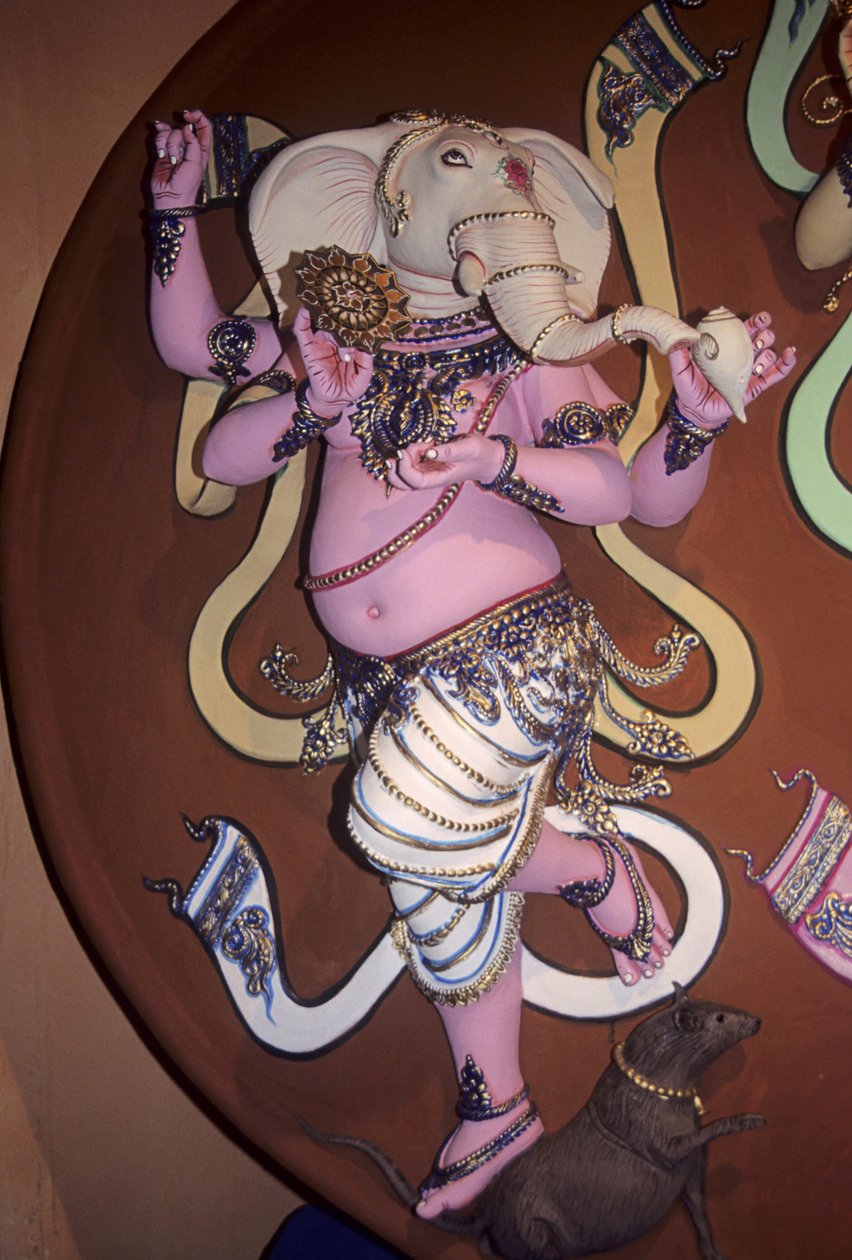Idol boga Ganeśa z głową słonia (gips) autorstwa School Indian