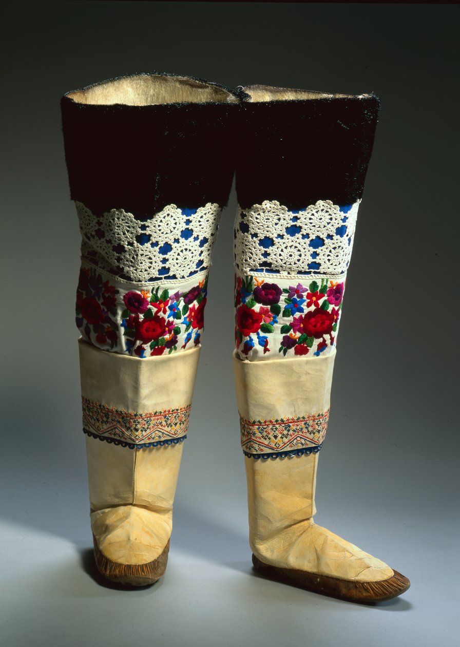 Buty, Grenlandia (media mieszane) autorstwa School Inuit