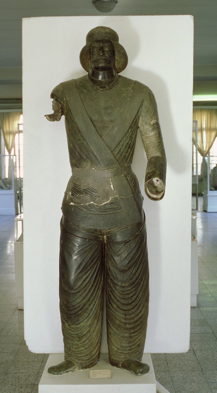 Naturalnej wielkości statua księcia Partów, z Sham-Izeh, Malamir, Iran, ok.50 pne-150 ne (odlew z brązu) autorstwa School Parthian