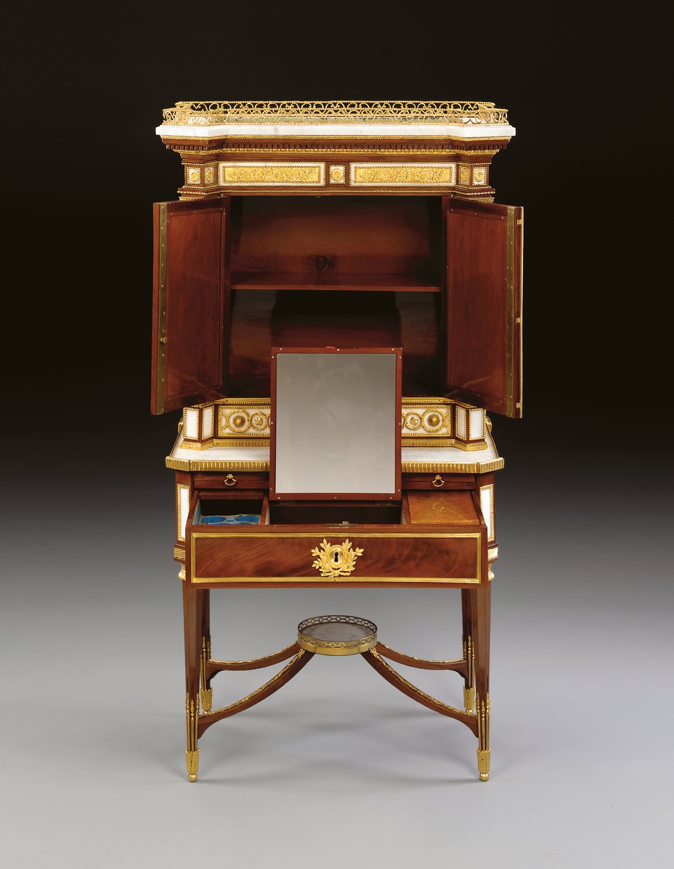 Rosyjski ormolu biały marmur i mahoń bonheur du jour, ok. 1790 (ormolu, marmur i mahoń) autorstwa School Russian