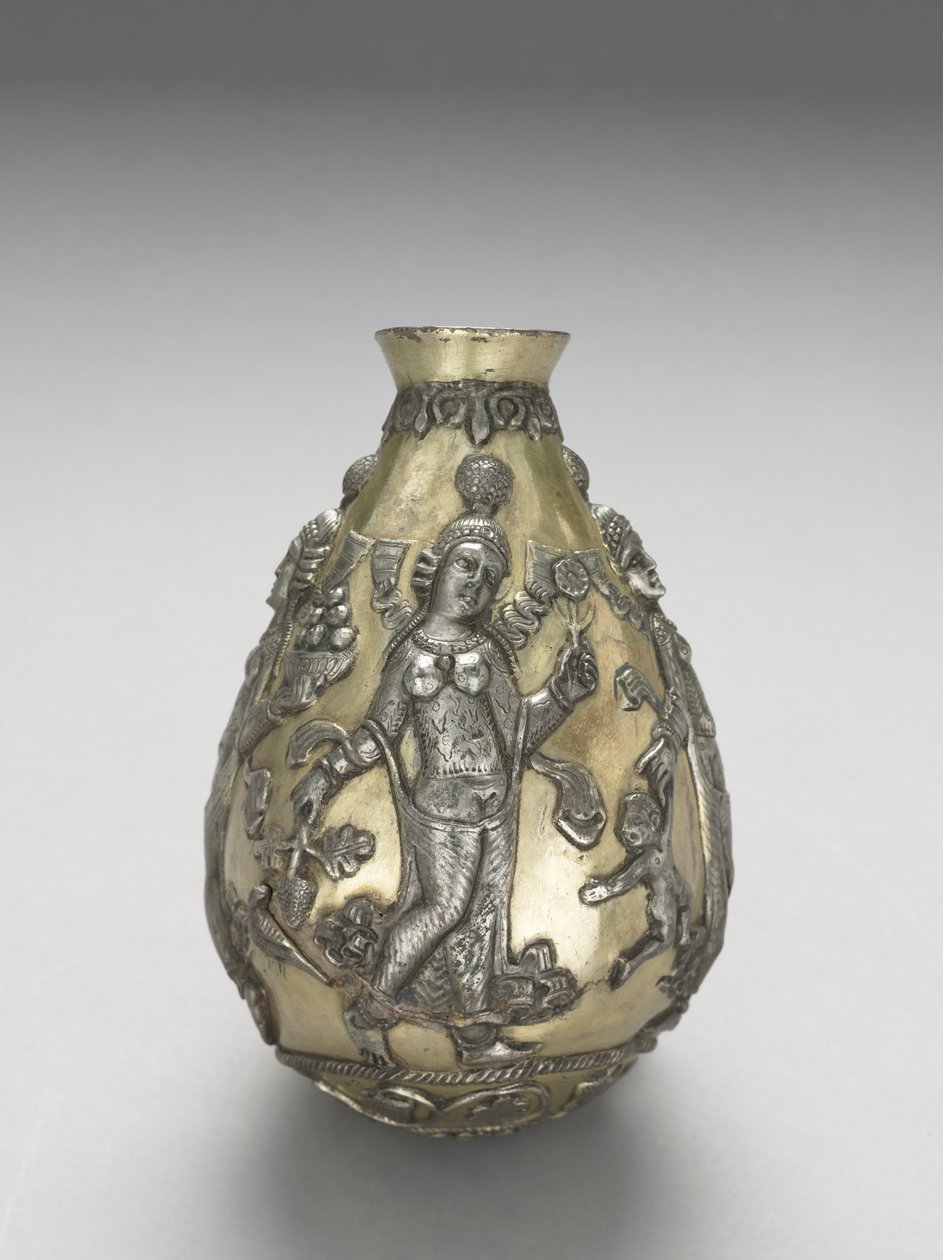 Anahita Vessel, 300-500 (srebro odlewane, wypukłe, repussé, ścigane i złocone) autorstwa School Sasanian