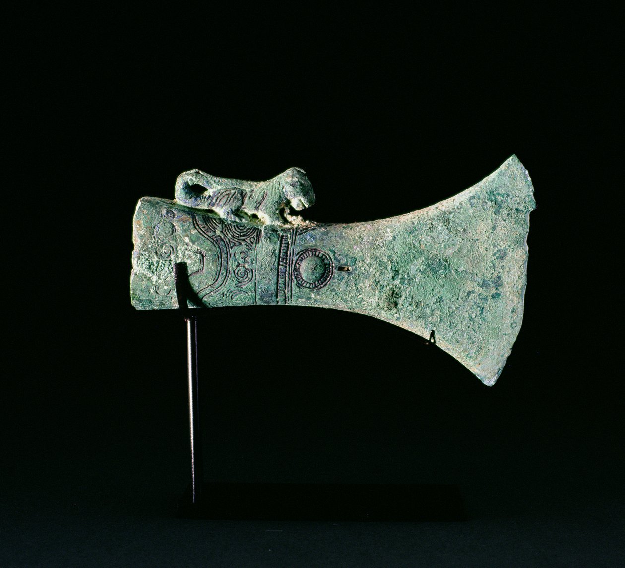 Topór-Głowa, Dongson Culture, c.200 pne-200 AD (brąz) autorstwa School Vietnamese