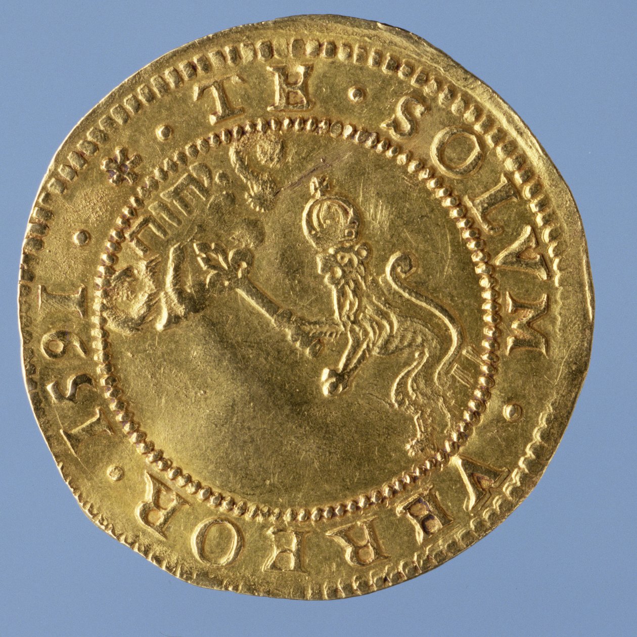 4-funtowy szkocki (kapelusz) Jakuba I, mennica w Edynburgu, 1591 (rewers) (złoto) (awers patrz 58855) autorstwa Scottish School