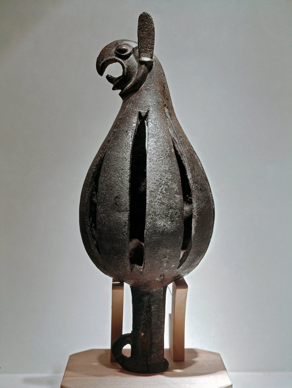 Art Scythian (cywilizacja scytyjska lub Scytia): ornament w kształcie gryfa z głową orła. Obiekt z brązu, z drugiej połowy VII wieku p.n.e. Sankt Petersburg, Ermitaż autorstwa Scythian