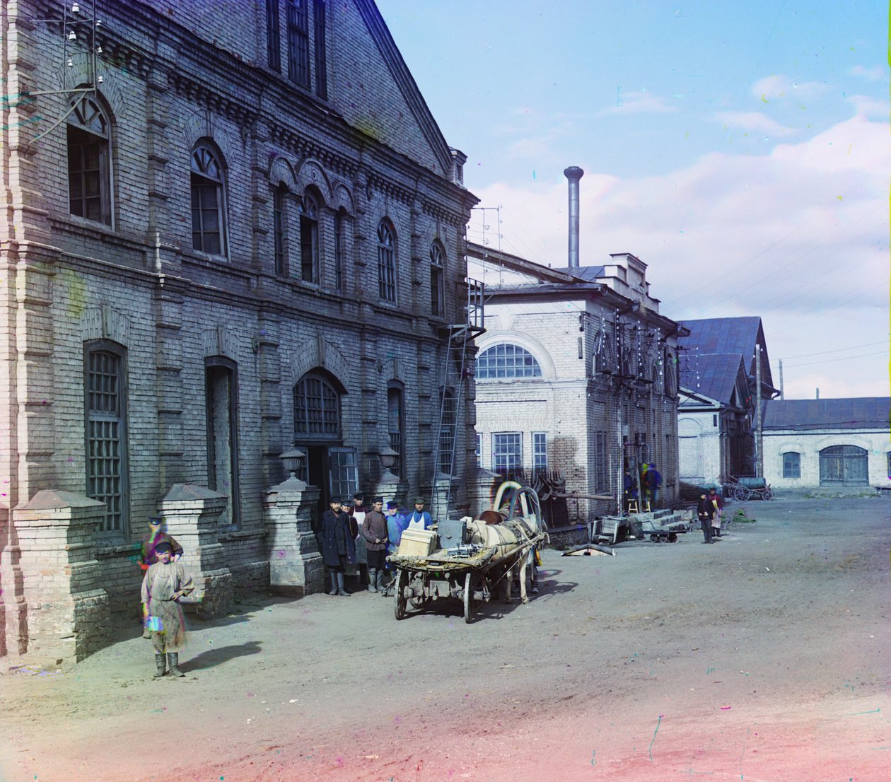 Warsztaty mechaniczne do wykańczania odlewów w Hucie Kasli, 1905-1915 autorstwa Sergey Prokudin Gorsky