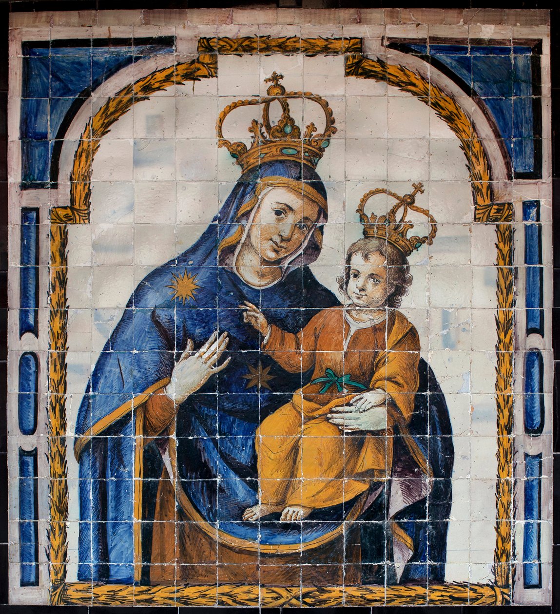 Matka Boża Ludowa - Azulejos (fajans) ok. 1670, przez anonimowego sevilla, z klasztoru ludu w Sewilli (Hiszpania) - Muzeum Sztuk Pięknych w Sewilli, Hiszpania autorstwa Spanish School