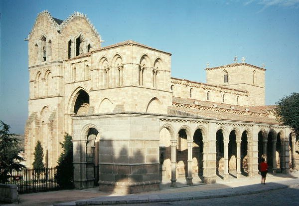Kościół San Vicente, założony w 1307 autorstwa Spanish School