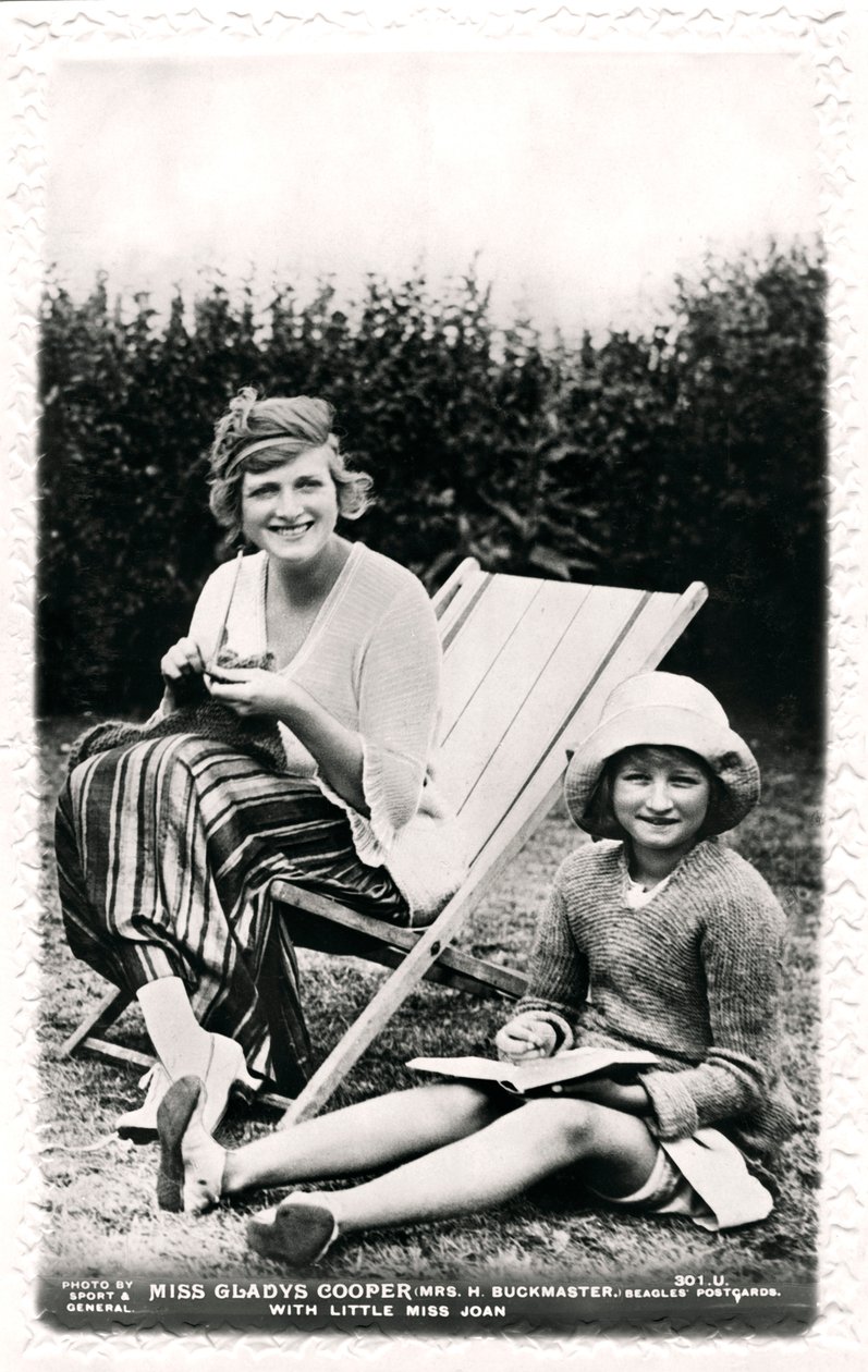 Gladys Cooper 1888-1971, angielska aktorka z córką Joan, początek XX wieku. autorstwa Sport and General