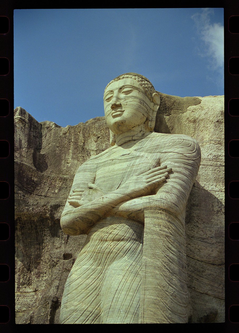 Stojący Budda, Gal Vihara (granit) autorstwa Sri Lankan