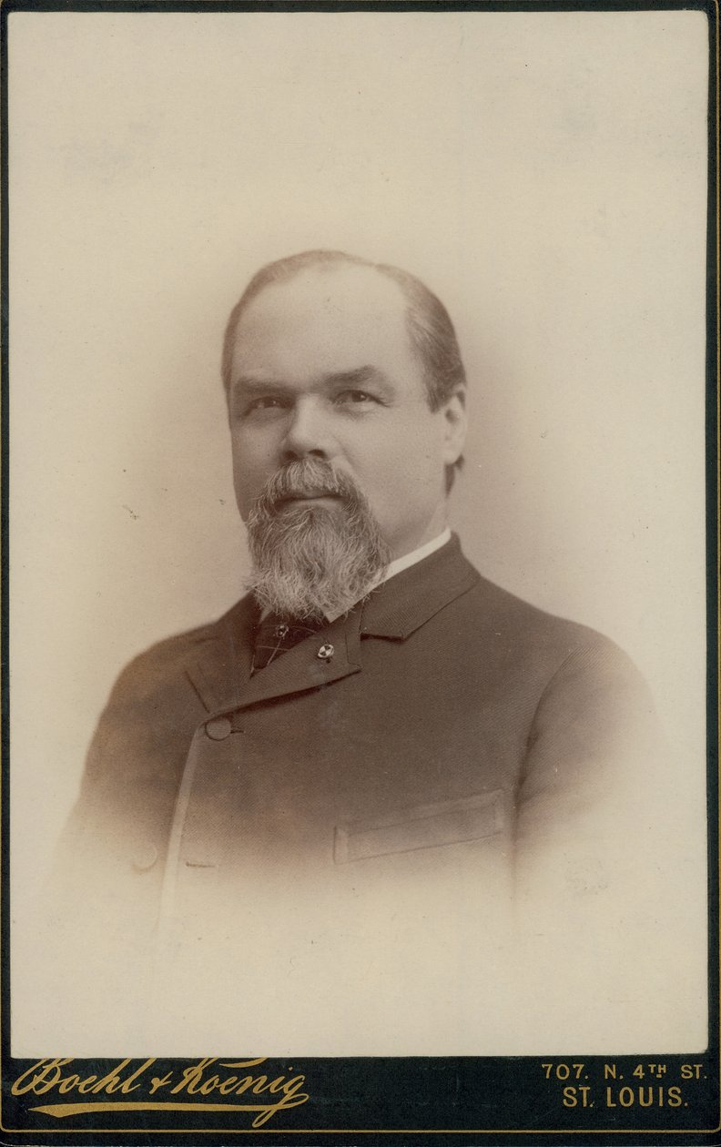 Portret popiersia Hugo M. Starkloffa autorstwa St. Louis Boehl and Koenig