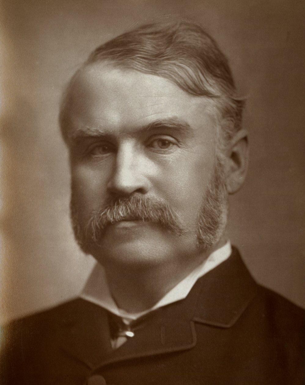 William Schwenck Gilbert, brytyjski artysta, librecista, dramaturg i pisarz, 1883 autorstwa St James