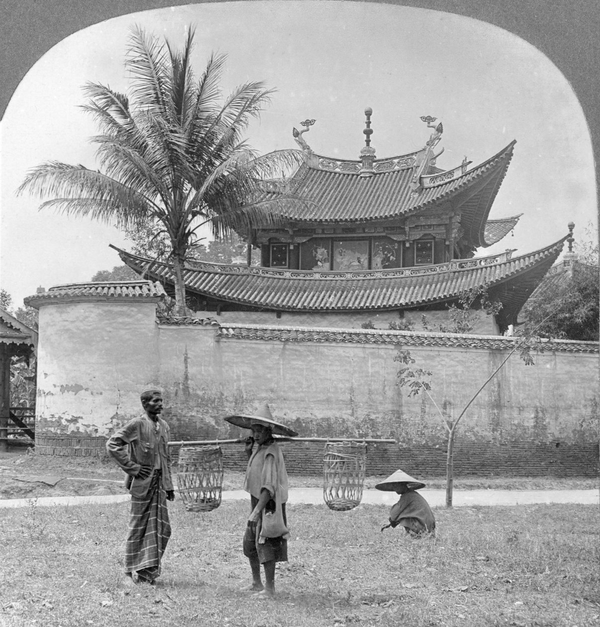 Malowniczy chiński dom Jossa, Bhamo, Birma, 1908 autorstwa Stereo Travel Co
