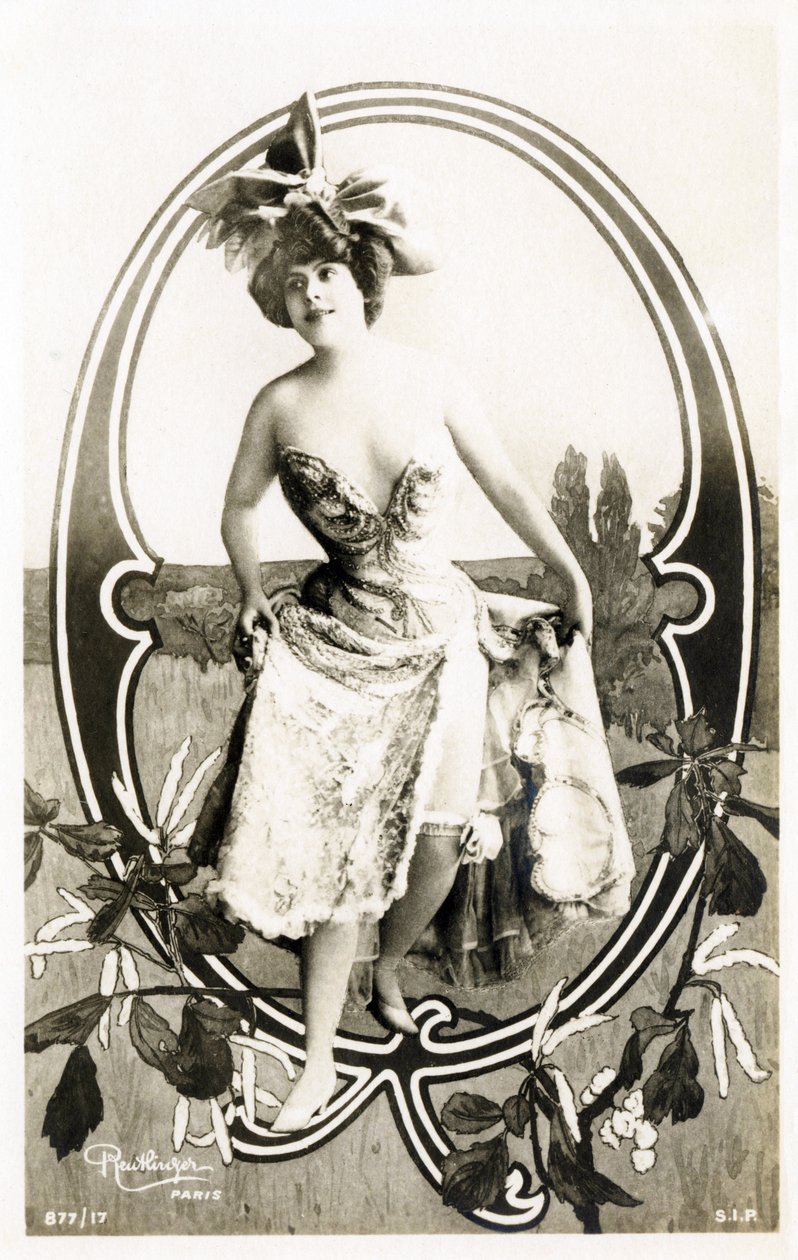 P: Marcelle Yrven, francuska aktorka - Teatry: Palais Royal, Folies dramatiques, Paryż - Alfabet na pocztówce autorstwa Studio Reutlinger