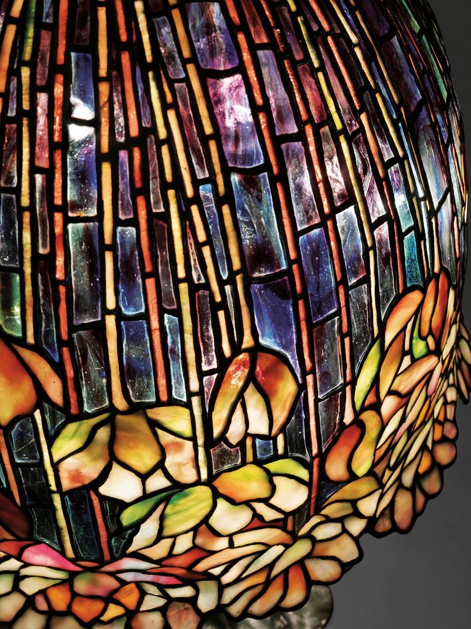 Lampa stołowa „Pond Lily”, ok. 1903 (szkło ołowiowe i patynowany brąz) autorstwa Studios Tiffany