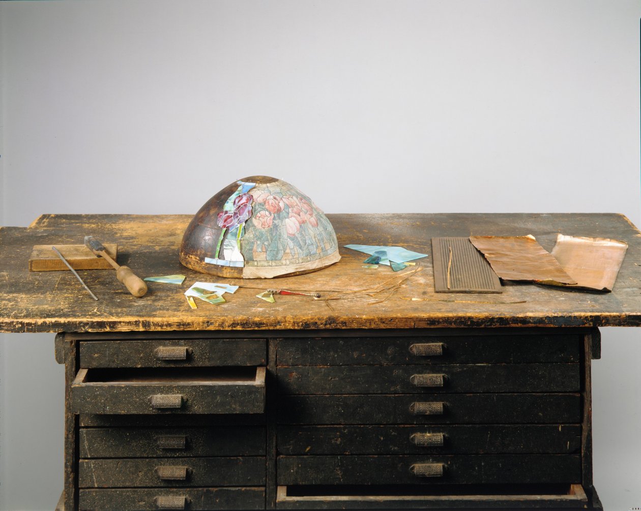 Lutownica od Tiffany Studios autorstwa Studios Tiffany