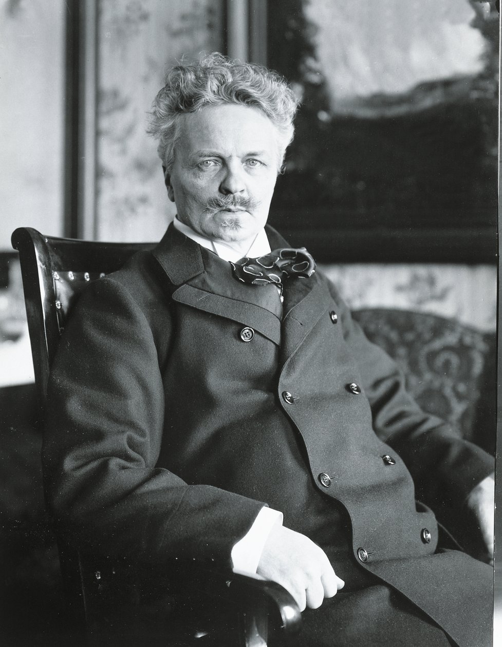August Strindberg w swoim domu w Sztokholmie (zdjęcie czarno-białe) autorstwa Swedish Photographer