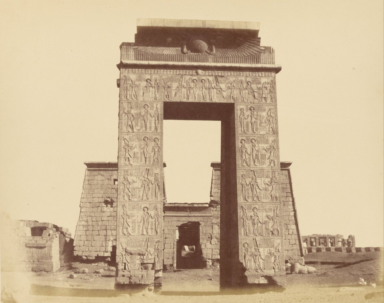 Portal Świątyni Chonsu, Karnak autorstwa Théodule Devéria