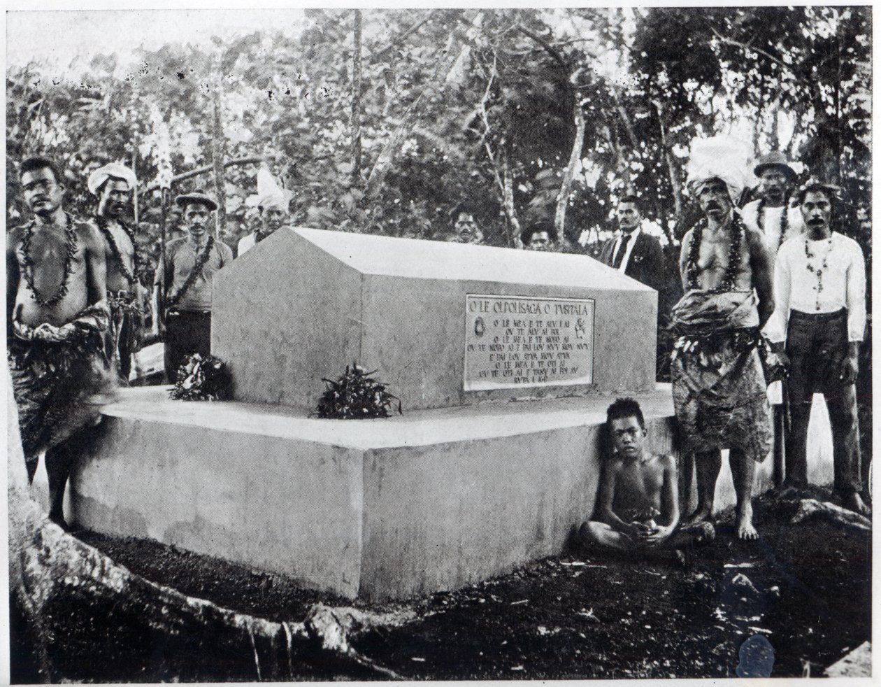 Grób Tusitala, grób Roberta Louisa Stevensona w Apia, Samoa autorstwa Thomas Andrew