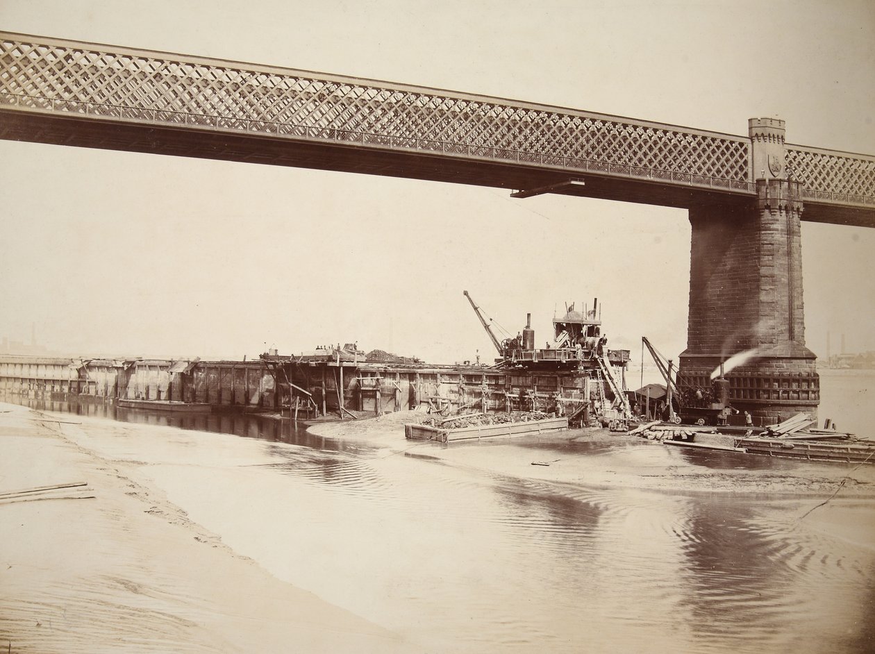 Runcorn Bridge, wykonanie betonowej ściany (zdjęcie w sepii) autorstwa Thomas Birtles