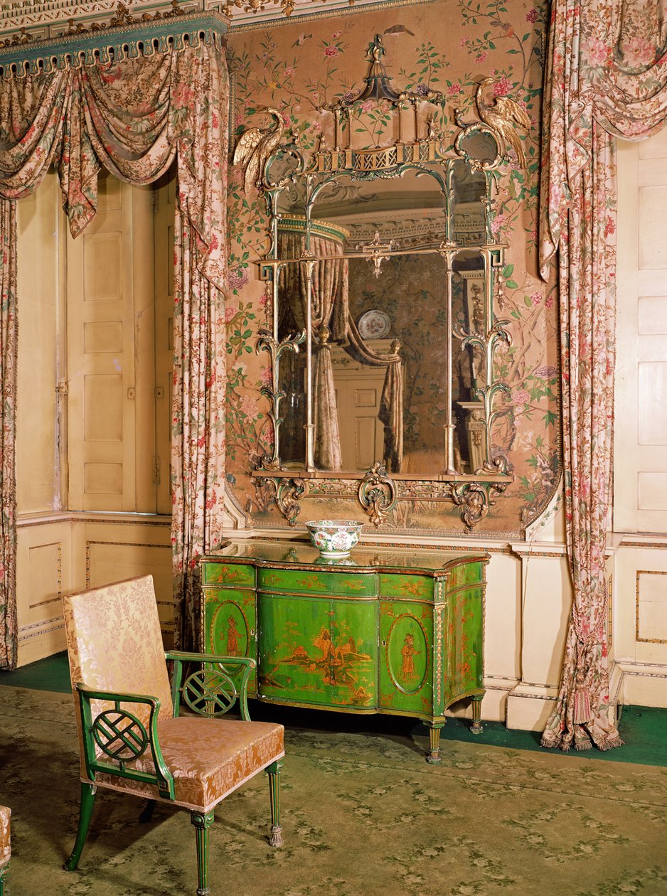 Komoda i krzesło w komnacie małżeńskiej w Nostell Priory, Yorkshire (lakier zielony i złoty) autorstwa Thomas Chippendale