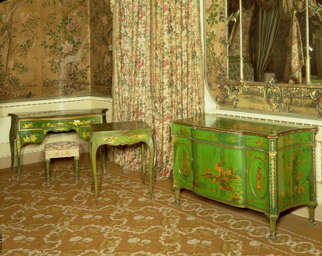 Zielono-złote lakierowane meble w państwowej sypialni w Nostell Priory w Yorkshire autorstwa Thomas Chippendale