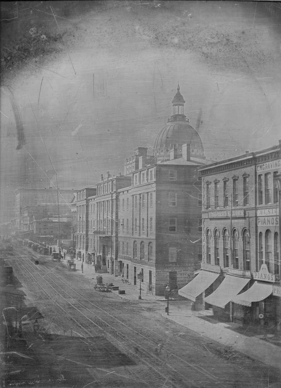 Widok na Czwartą Ulicę, patrząc na południe od Olive Street. autorstwa Thomas M. Easterly