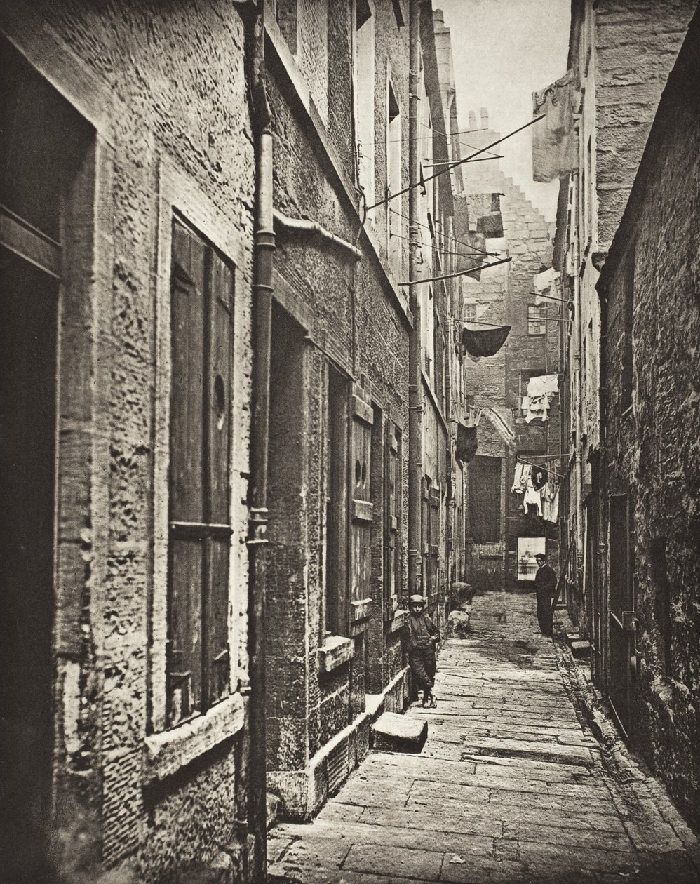 Zaułek nr 65, High Street (#13) autorstwa Thomas Annan