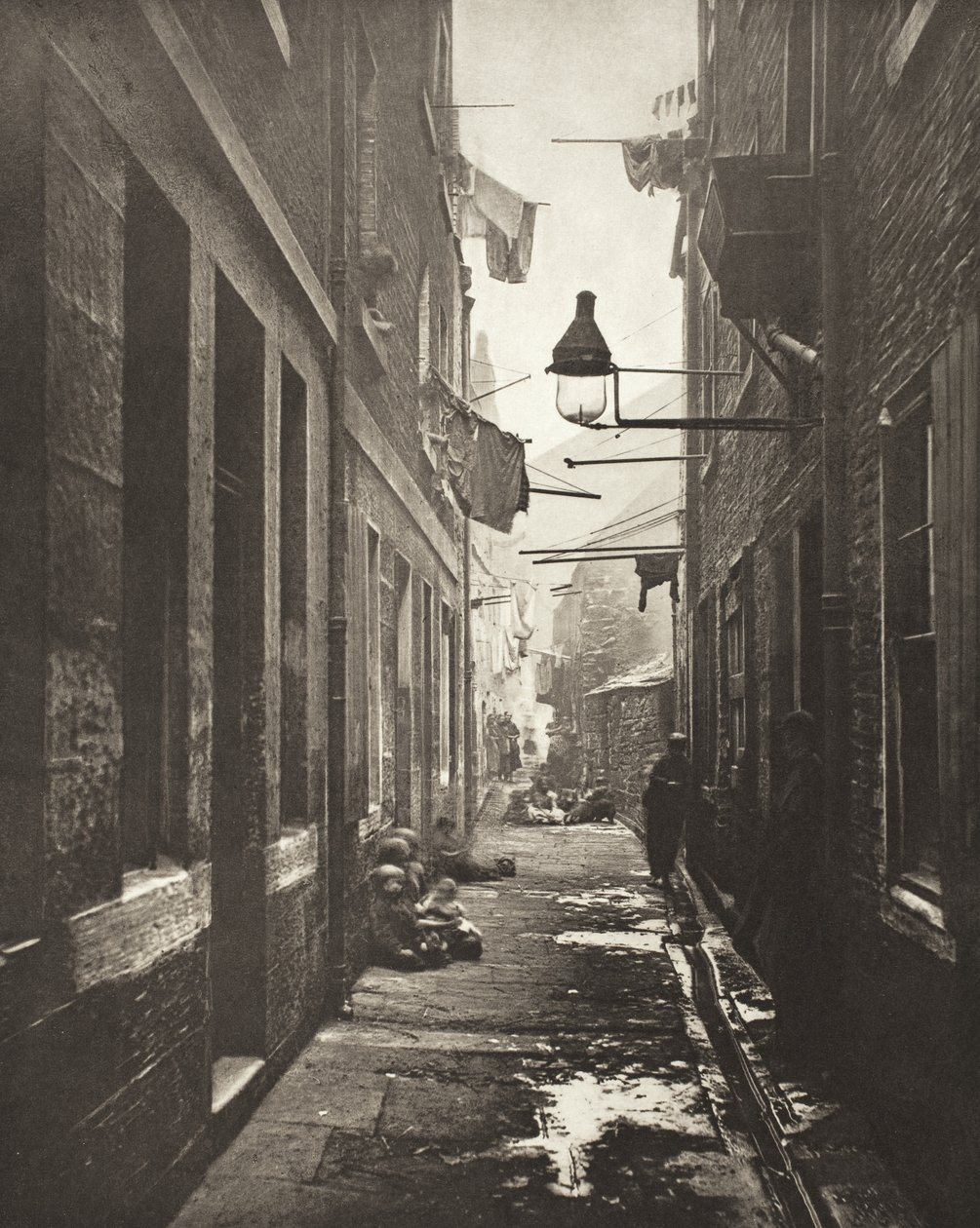 Zaułek nr 80, High Street (nr 11) autorstwa Thomas Annan