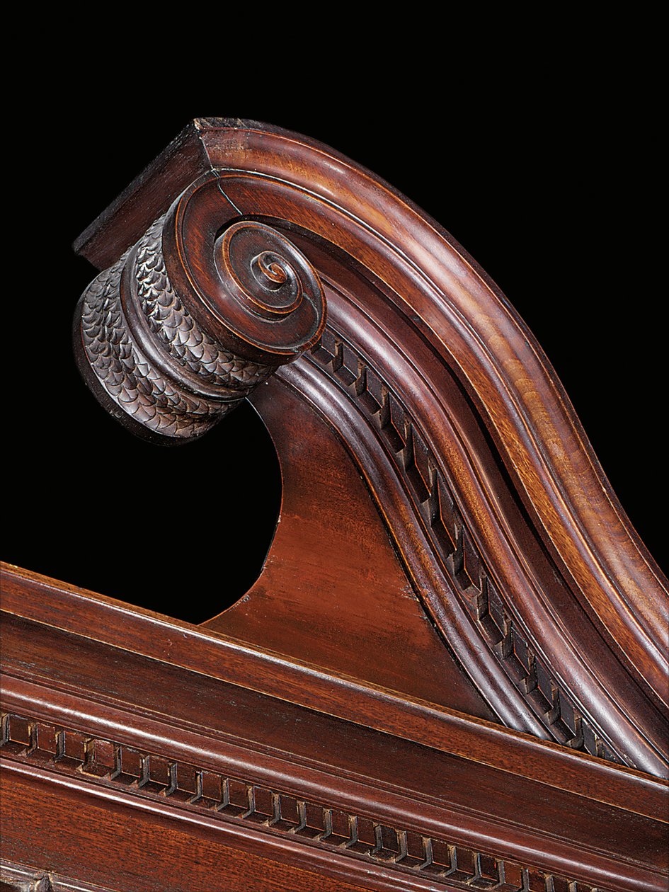 Przełamany regał George III autorstwa Thomas Chippendale