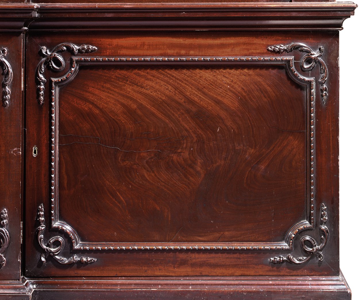 Przełamany regał George III autorstwa Thomas Chippendale