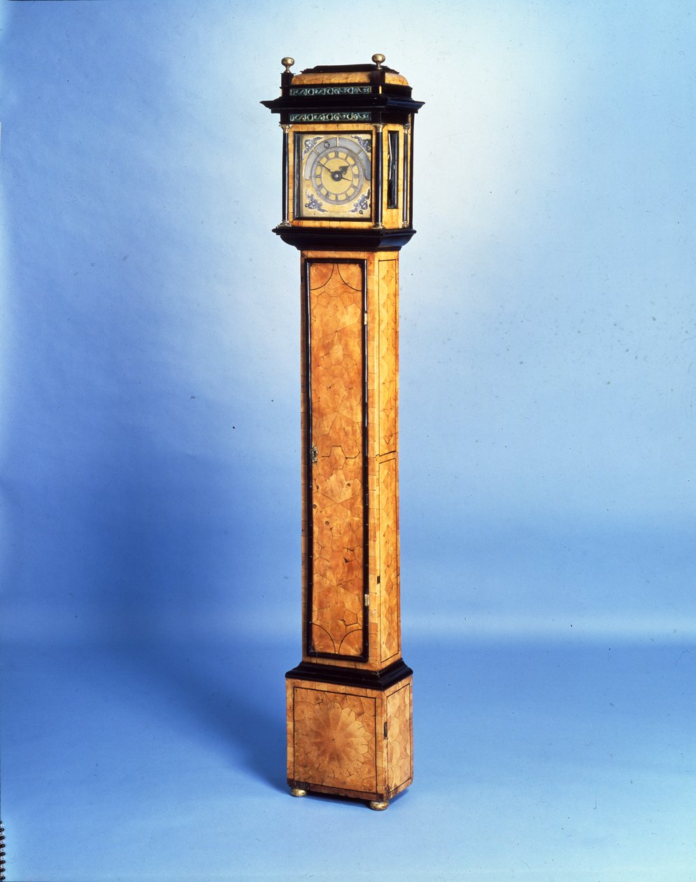 Zegar nocny z bukszpanu Tompion, ok. 1678-80 (bukszpan i heban) autorstwa Thomas Tompion