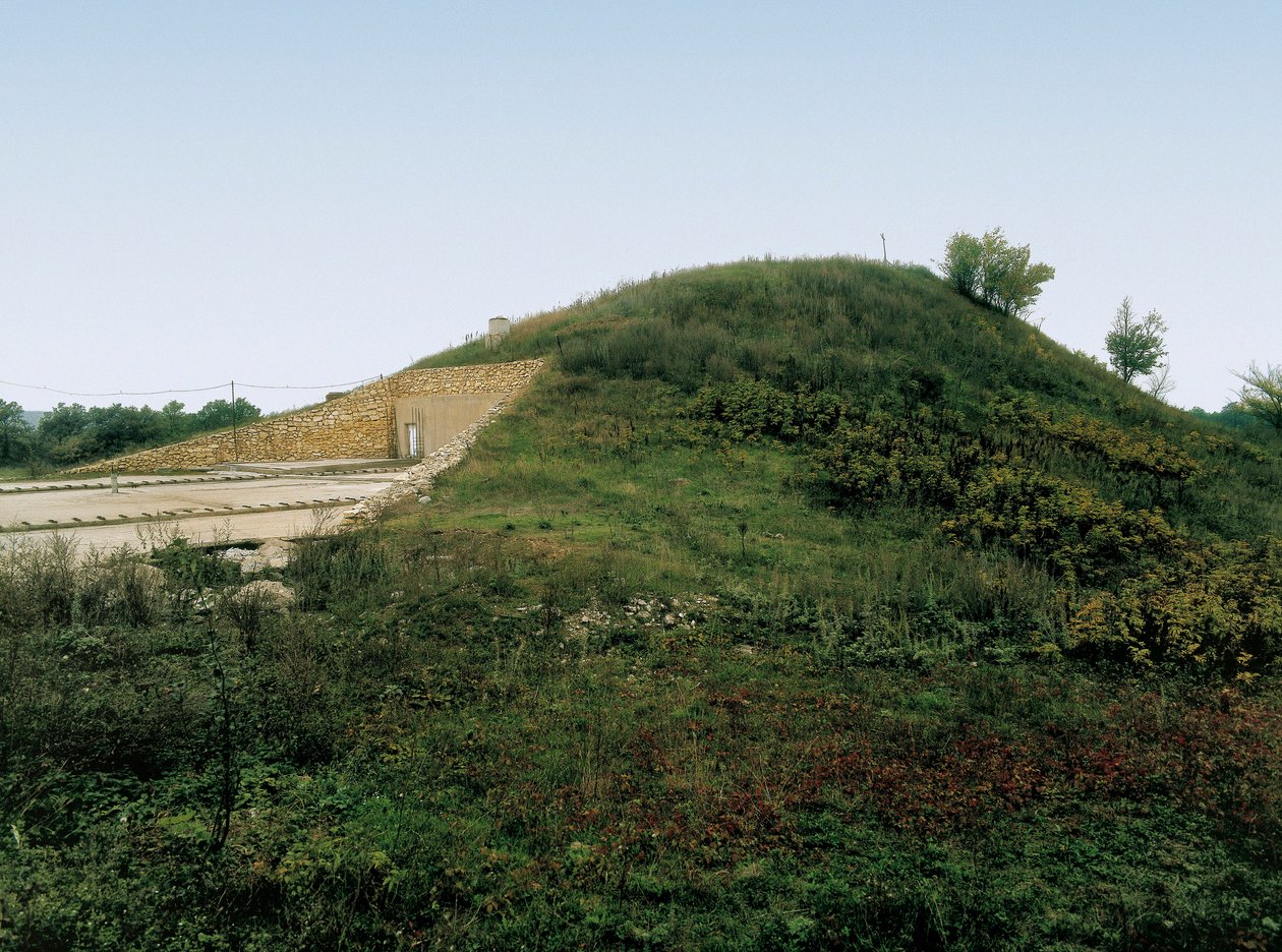 tracki grobowiec Sveshtari, III w. p.n.e. (zdjęcie) autorstwa Thracian Thracian