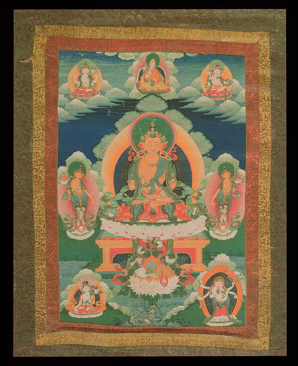 Obraz Thangka przedstawiający niezidentyfikowanego Bodhisattwę z różnymi bodhisattwami, bóstwami i świętymi ludźmi wokół, z Lhasy, 1780-1880 (papier oklejony jedwabiem) autorstwa Tibetan School