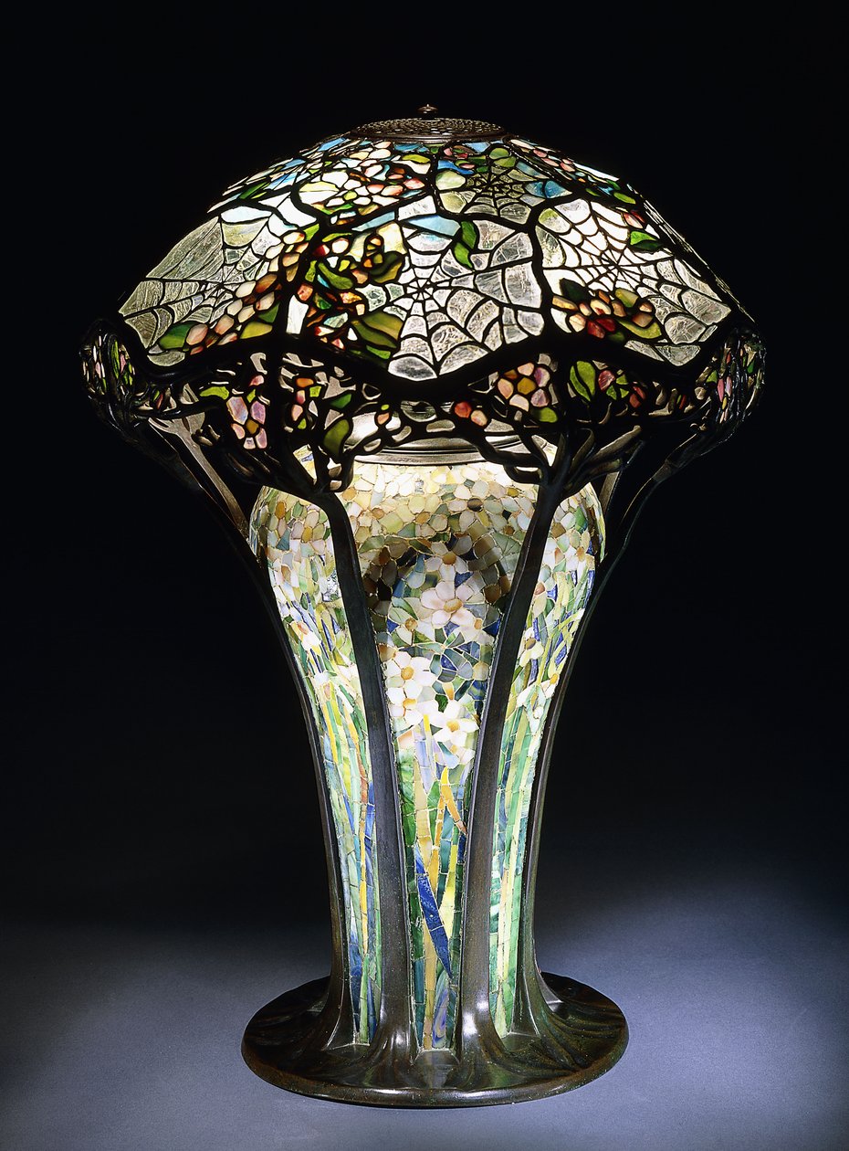 Lampa stołowa ze szkła ołowiowego „Pajęczyna” firmy Tiffany Studios, ok. 1906 r. autorstwa Tiffany Studios