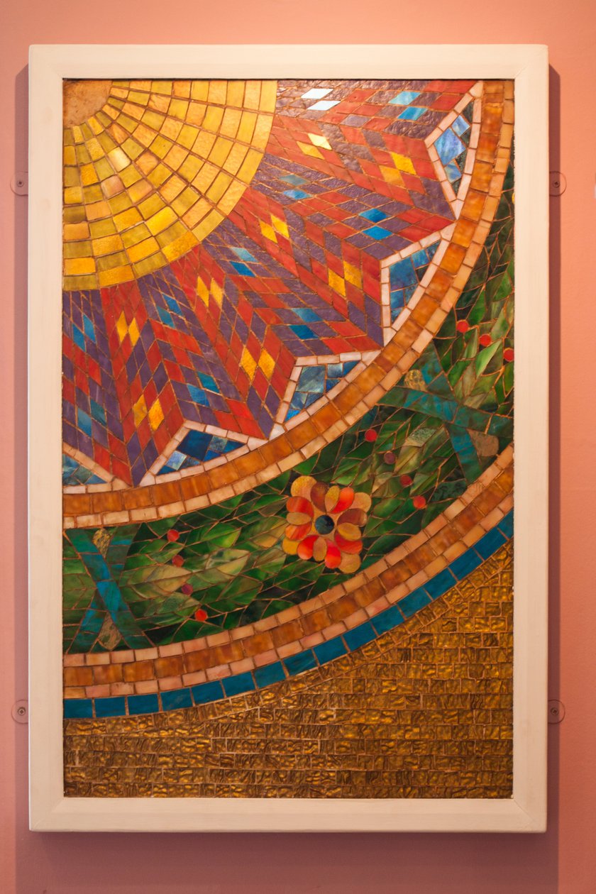 Przykładowy panel mozaikowy dla Farwell Building, Detroit, 1915 (szkło i tynk) autorstwa Tiffany and Company Tiffany and Company
