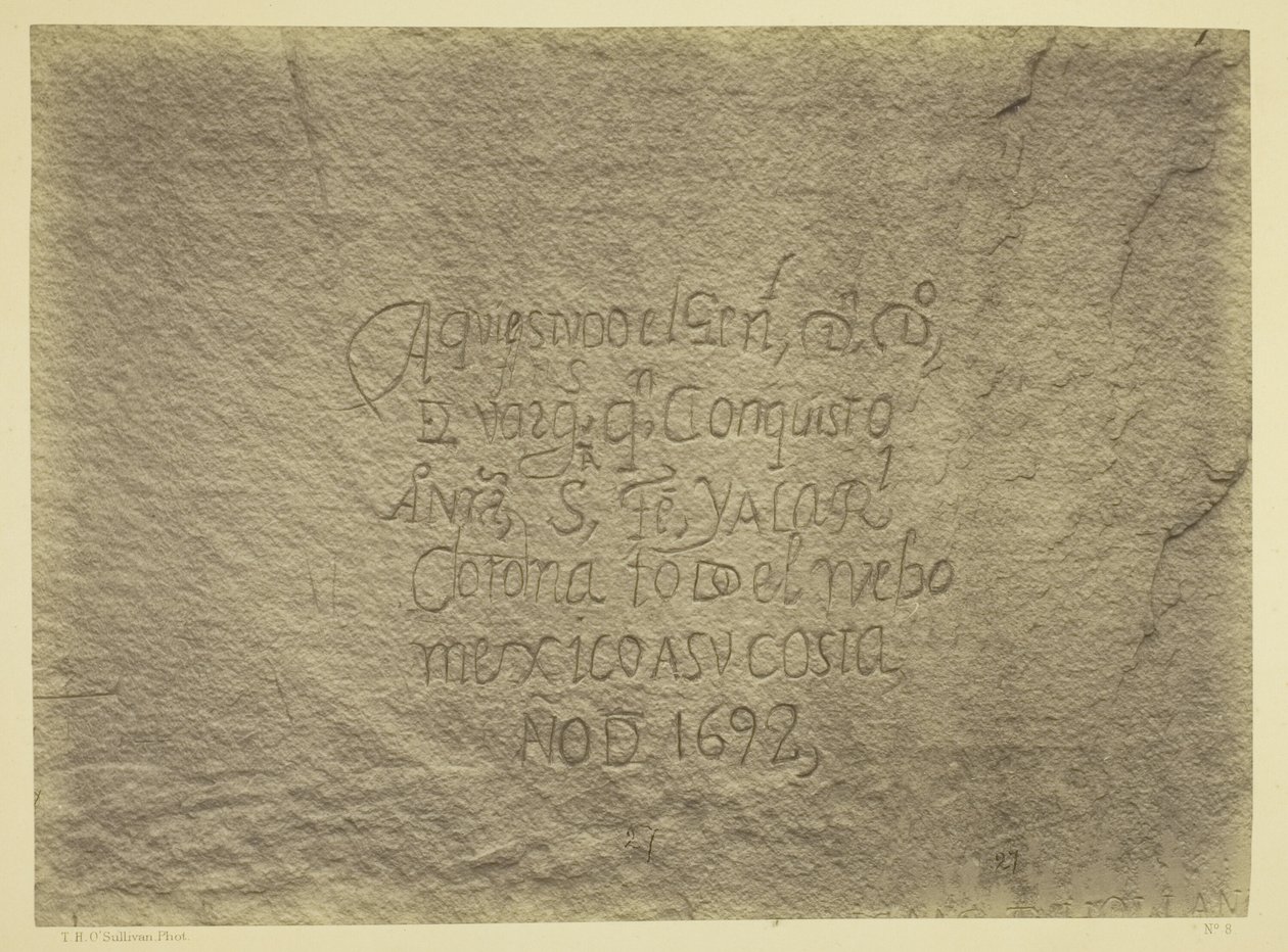 Historyczny hiszpański zapis podboju, południowa strona Skały Inskrypcji, N.M. Geograficzne i geologiczne eksploracje i badania na zachód od 100. południka. Ekspedycja z 1873 r. -Porucznik Geo. M. Wheeler, Korpus Inżynierów, dowódca. autorstwa Timothy O