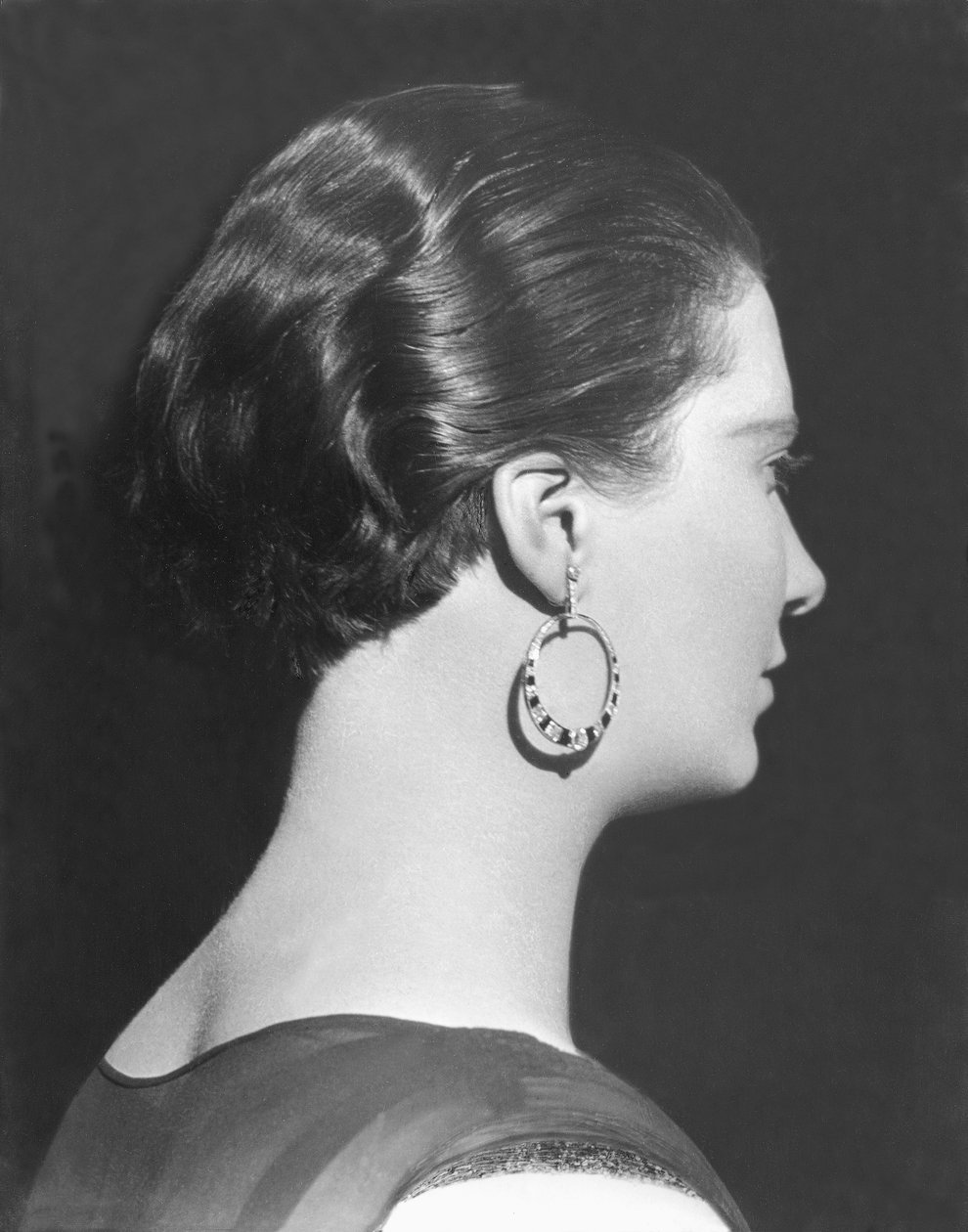 Kobieta z kolczykiem, miasto Meksyk, ok. 1928 autorstwa Tina Modotti
