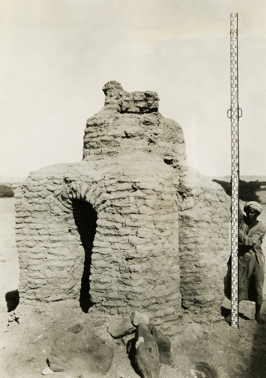 Chrześcijański grobowiec w nekropolii, Qasr Ibrim, Egipt, zdjęcie Ugo Monneret de Villard autorstwa Ugo Monneret de Villard