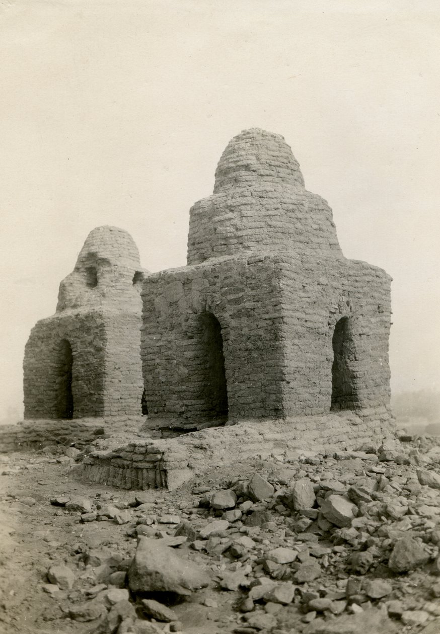 Grobowiec kopułowy, Agargia, Sudan, zdjęcie Ugo Monneret de Villard autorstwa Ugo Monneret de Villard