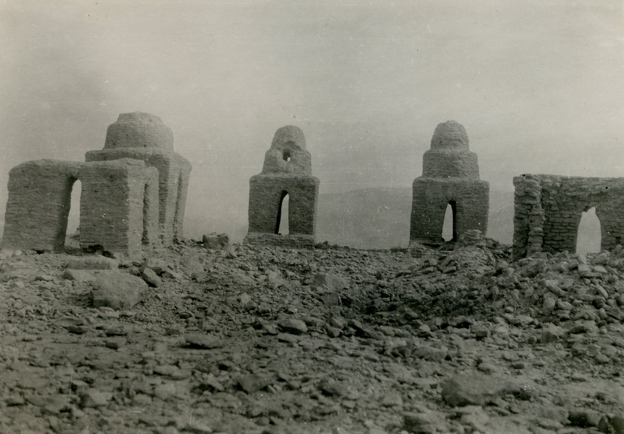 Grobowiec kopułowy, Agargia, Sudan, zdjęcie Ugo Monneret de Villard autorstwa Ugo Monneret de Villard