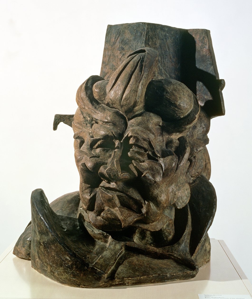 Niewdzięczna, 1912 (brąz) autorstwa Umberto Boccioni