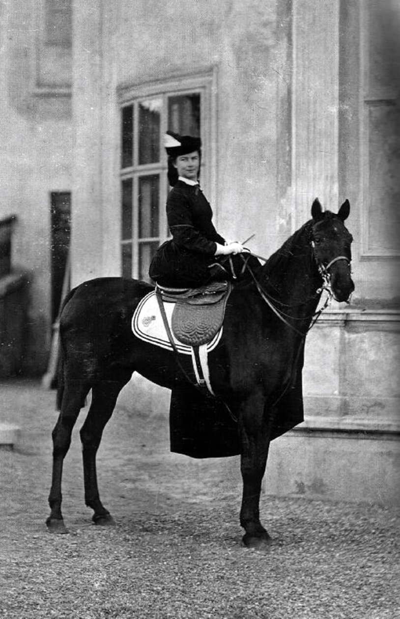 Cesarzowa Austrii Elisabeth Amelie Eugenie z Wittelsbach, zwana Sissi, w 1896 roku w Biarritz autorstwa Unbekannt Unbekannt