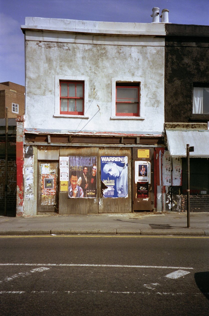 Pusty sklep, Kensal Green, 1995 autorstwa Unbekannt Unbekannt