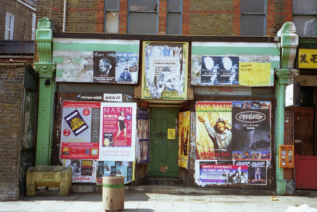 Empty Shop, Willesden, 1995 autorstwa Unbekannt Unbekannt