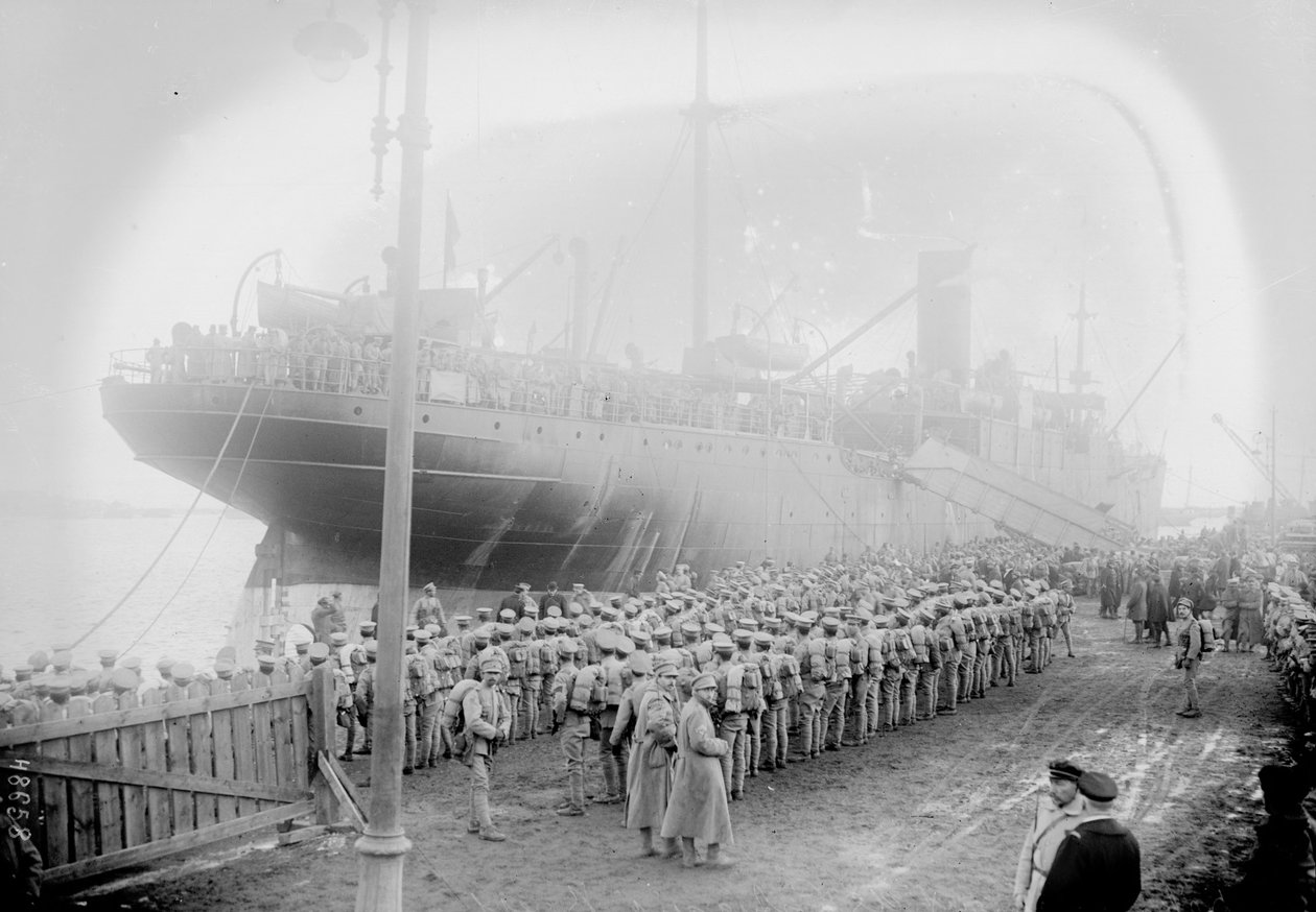 Wyokrętowanie wojsk portugalskich, Brześć, 1917 r. autorstwa Unbekannt Unbekannt