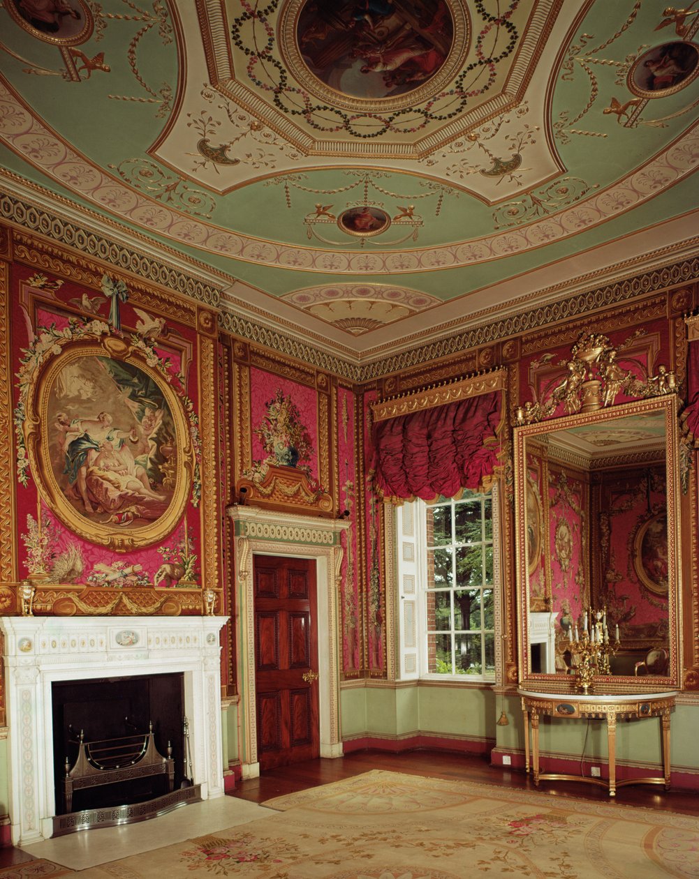 Stolik nocny, przeszklenie pomostu i kominek autorstwa Adama w Sali Gobelinów w Osterley Park, zdjęcie z ok. 1763 r. autorstwa Unbekannt Unbekannt