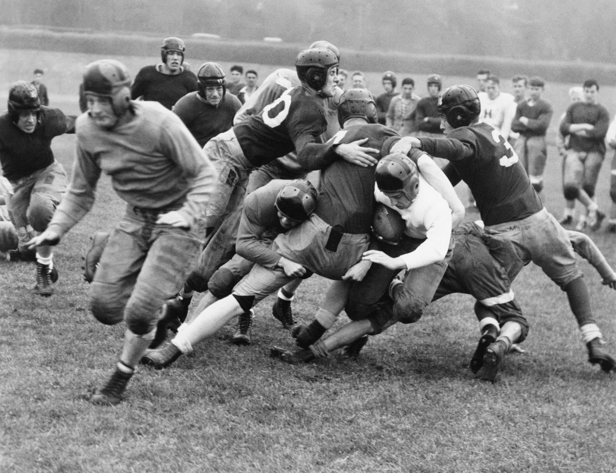 Trafiony w linię futbolu, San Francisco, Kalifornia, 30 sierpnia 1937 r. autorstwa Unbekannt Unbekannt