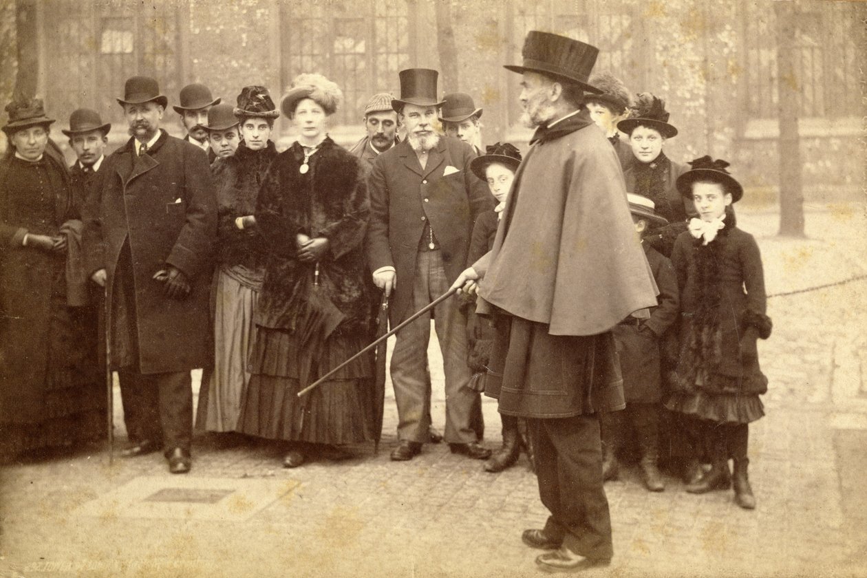 Turyści odwiedzający Tower of London, ok.1880 autorstwa Unbekannt Unbekannt