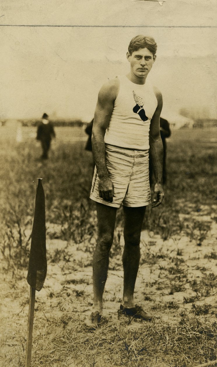 Igrzyska Olimpijskie 1904 - Niezidentyfikowany członek drużyny New York Athletic Club (prawdopodobnie Samuel Symington Jones) autorstwa Unbekannt